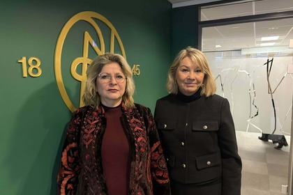 Среща на посланик Иванова с председателката на Търговската камара на град Берген